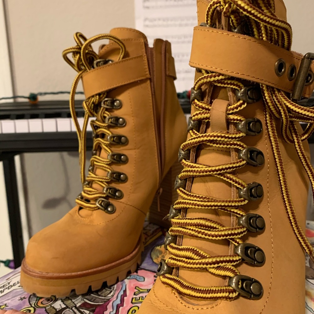 Booties - Picture 4 of 7